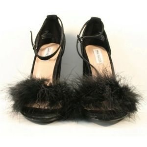 Steve Madden Black Suede Carabu Open Toe Sandals Womens Size US 10M